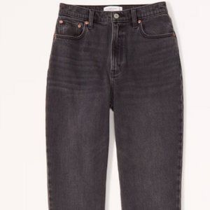 Abercrombie & Fitch Curve Love Ultra High Rise 90s Straight Jean